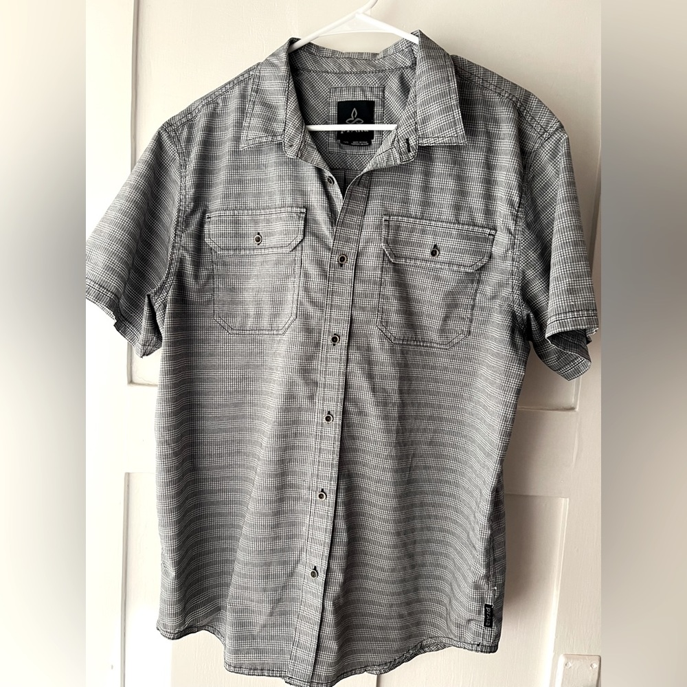Prana Men’s plaid Short Sleeve Button up Shirt